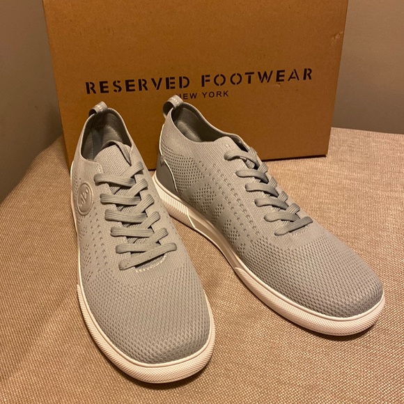 New Reserved sneakers - Grey - Picture 1 of 8
